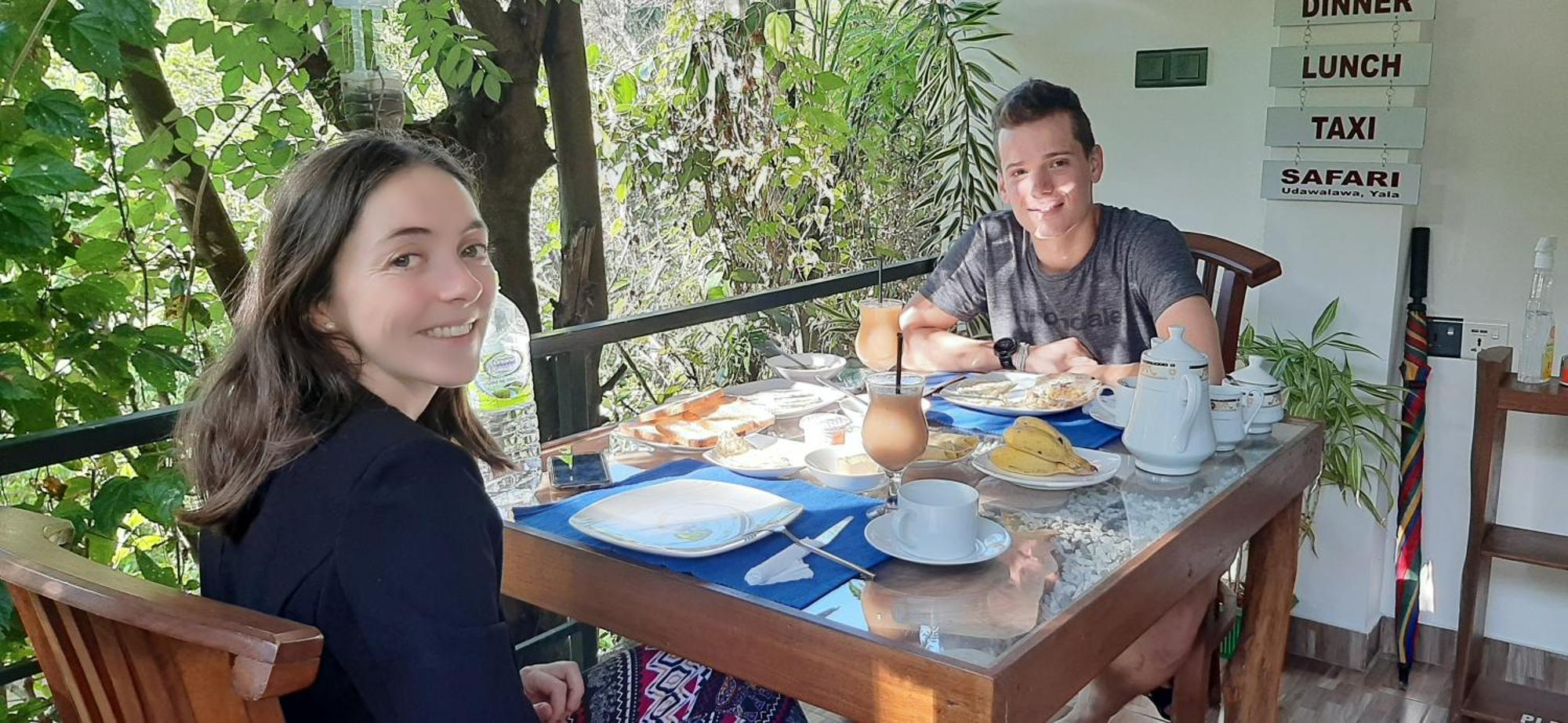 Dhanudi Homestay Ella Extérieur photo