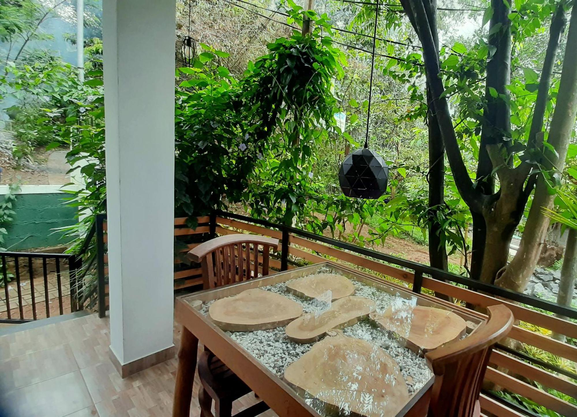 Dhanudi Homestay Ella Extérieur photo